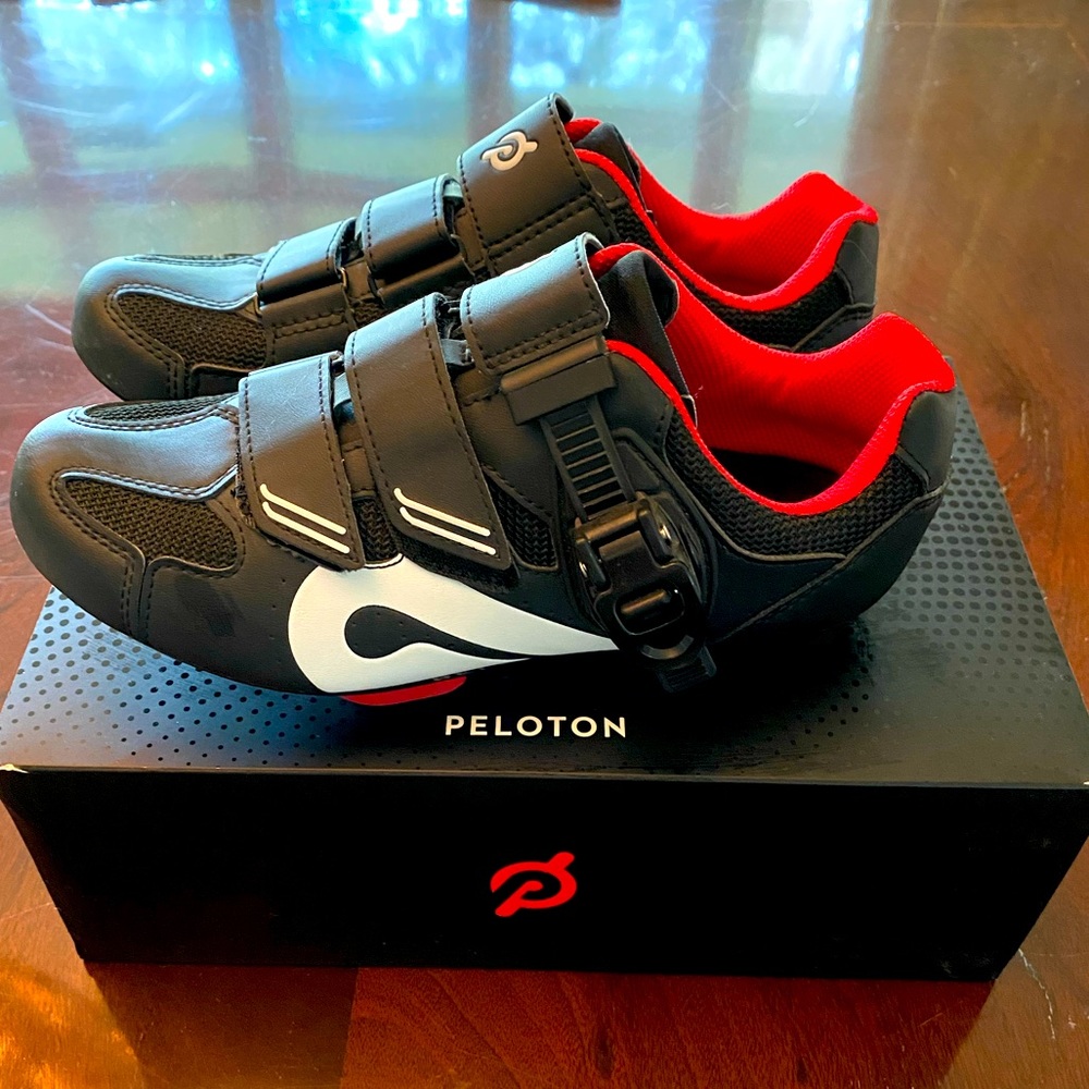 Peloton Cycling Shoes size 37 (Women’s 6)
